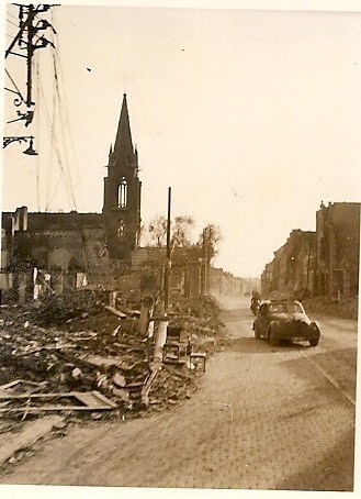 Fichier:Amiens 09 06 1940.JPG