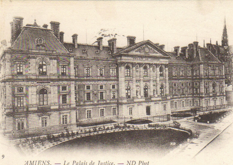 Fichier:CPA-Palais-de-Justice-2.jpg