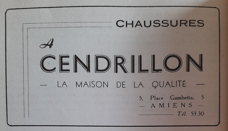 Fichier:1955ChaussuresCendrillon.jpg