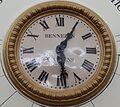 Horloge réalisée par Edmond Bennezon (1831-1879), dont l'horlogerie-bijouterie-orfèvrerie se trouvait 34 Rue des Orfèvres