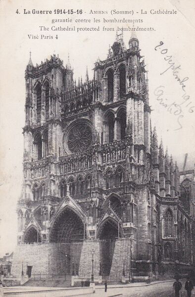 Fichier:CPA-Cathedrale-guerre19141516.jpg