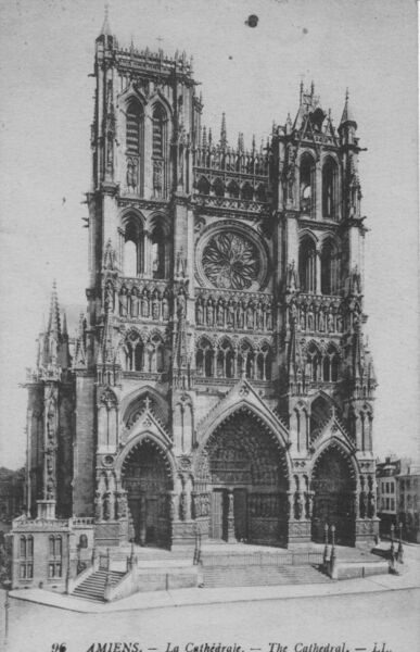 Fichier:CPA-cathedrale-2.jpg