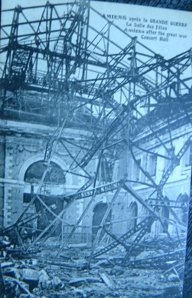 Fichier:Amiens destructions salle des fetes.jpg