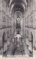 CPA-Amiens-1918-Cathedrale-la-nef-vue-du-triforium-du-choeur.jpg