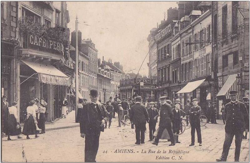 Fichier:Rue de la Republique.jpg
