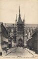 CPA-portail-vierge-doree-sortie-eglise.jpg