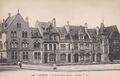 CPA-Amiens-126-Place-Notre-Dame.jpg