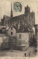 CPA-cathedrale-et-vieil-amiens.jpg