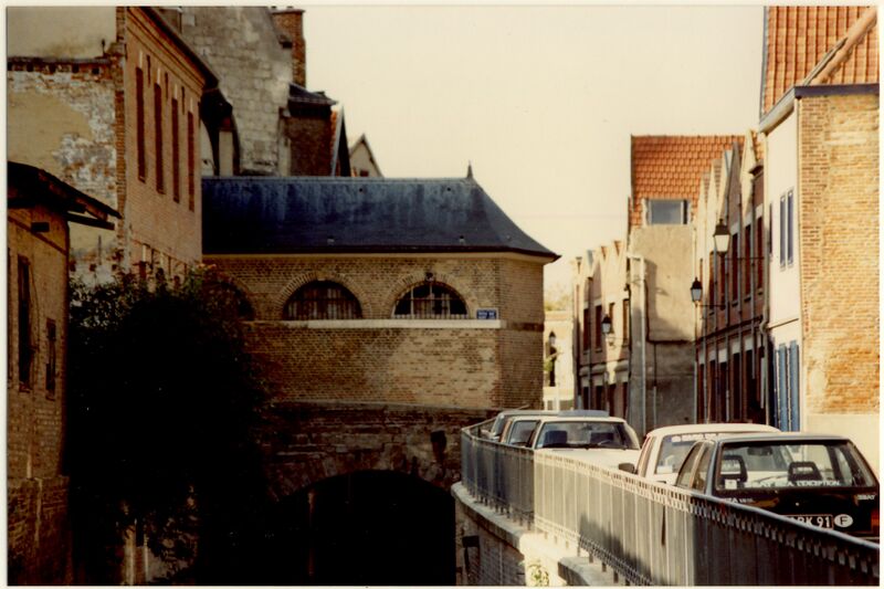 Fichier:Rue Engoulvent Pont de la vierge 19 10 1990.jpg