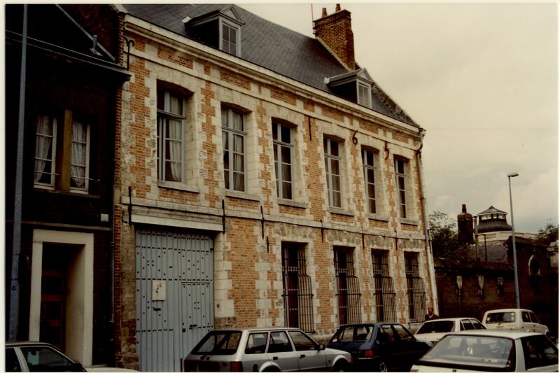 Fichier:Rue de Conde Maison de 1659 19 10 1990.jpg