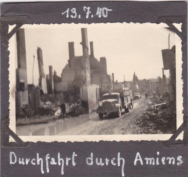 Fichier:Photo-13-juillet-1940-rue-Amiens.jpg
