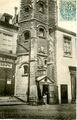 le logis du Roy (à gauche une boutique de Photographe)