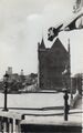 CP-parvis-cathedrale-ruines.jpg