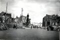 Place Gambetta et Marie sans chemise le 9 juillet 1940